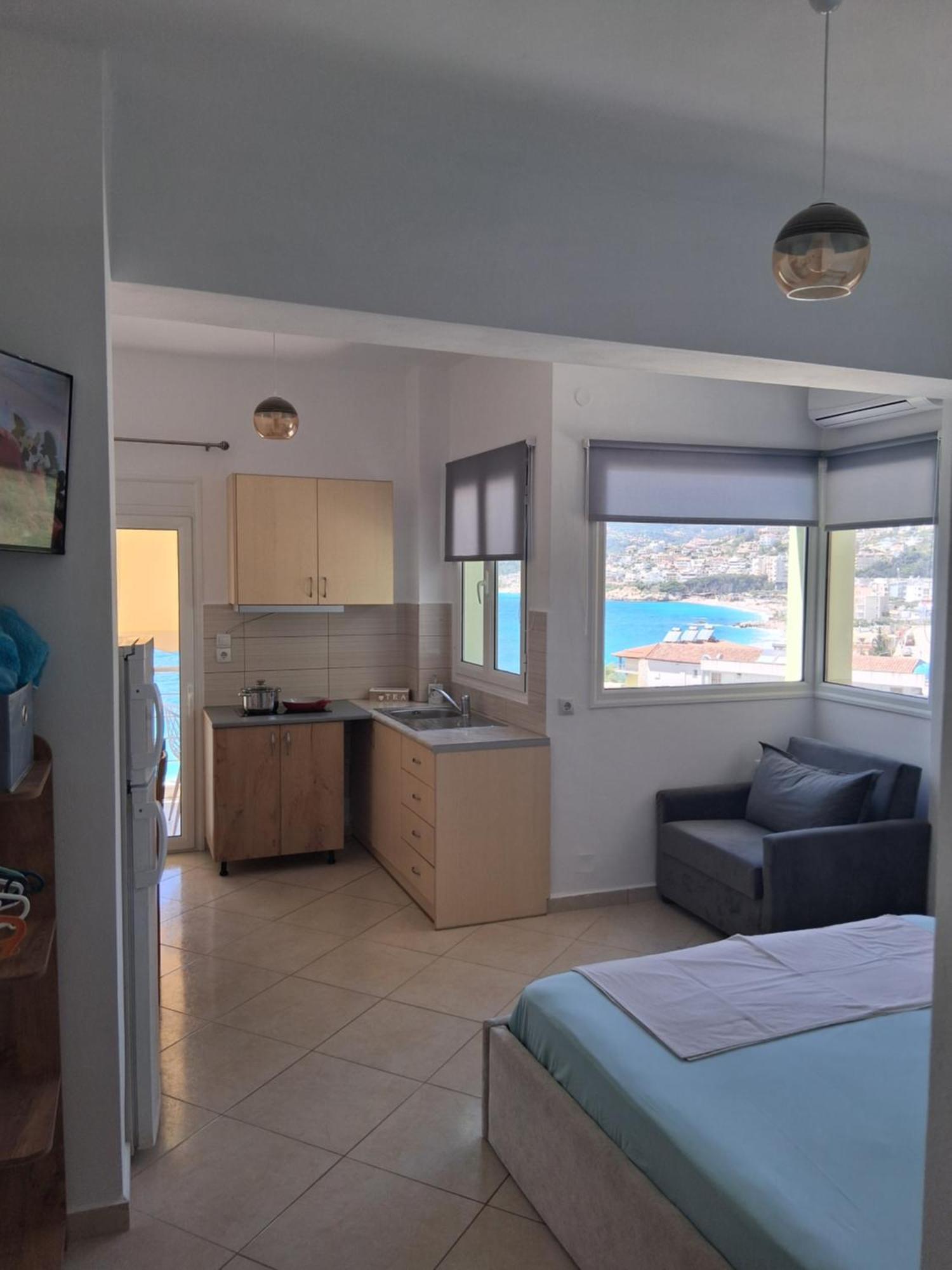 Appartement With View Himare